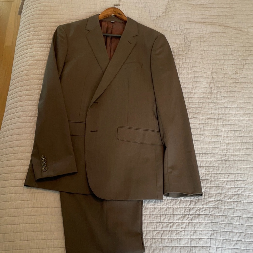 42 R Bonobos Suit